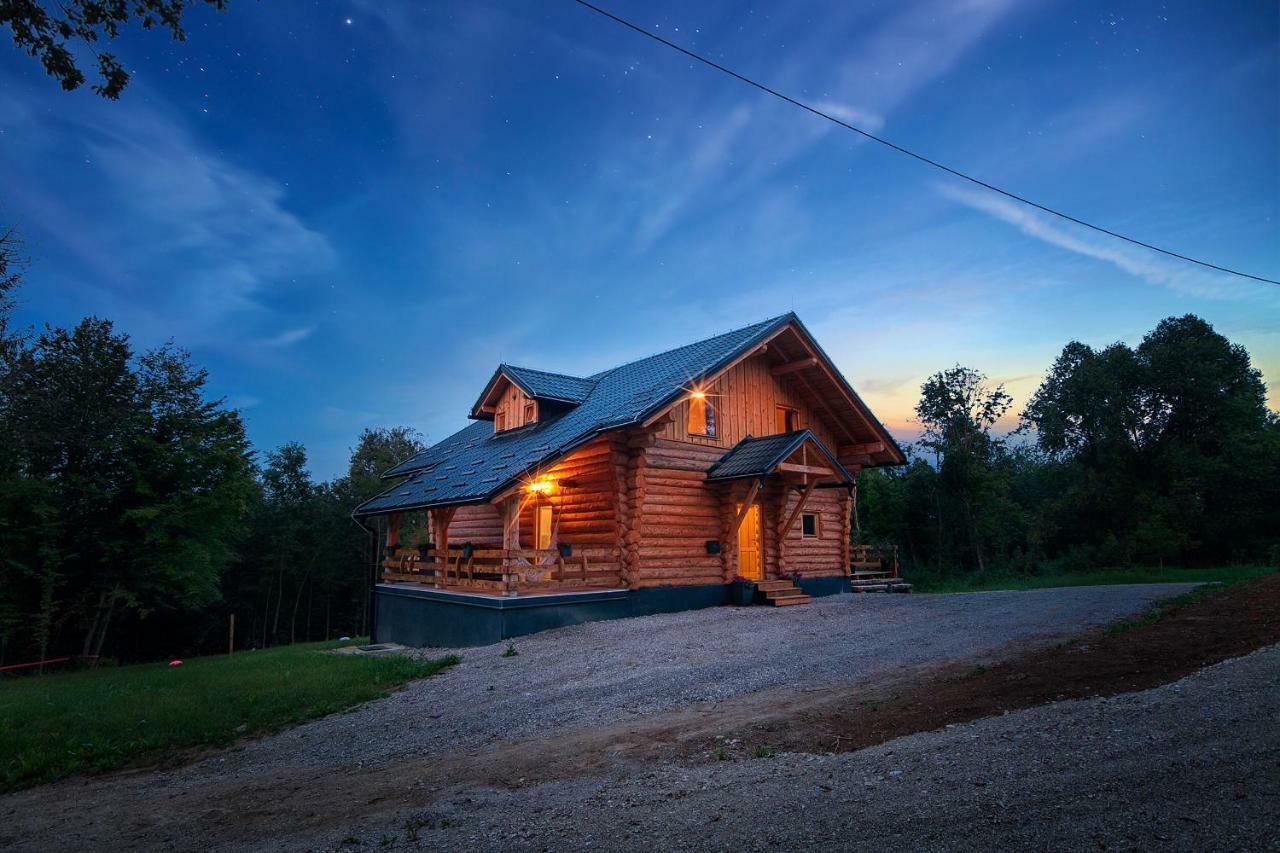 דרז'ניק גראד Woods Lodge Plitvice Lakes מראה חיצוני תמונה