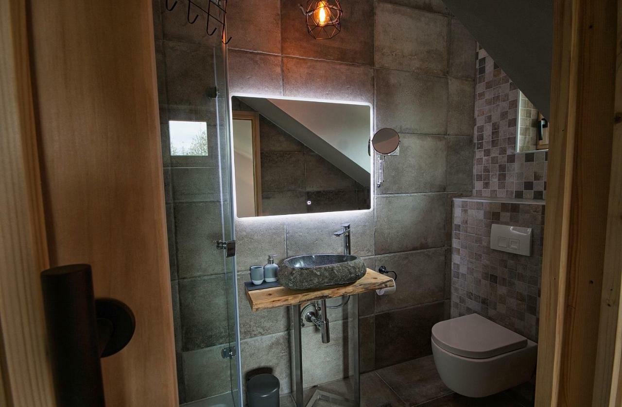 דרז'ניק גראד Woods Lodge Plitvice Lakes מראה חיצוני תמונה