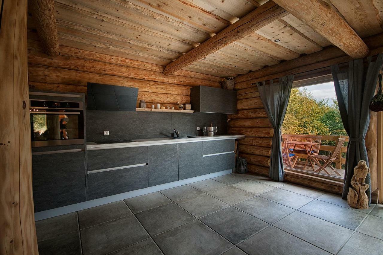 דרז'ניק גראד Woods Lodge Plitvice Lakes מראה חיצוני תמונה