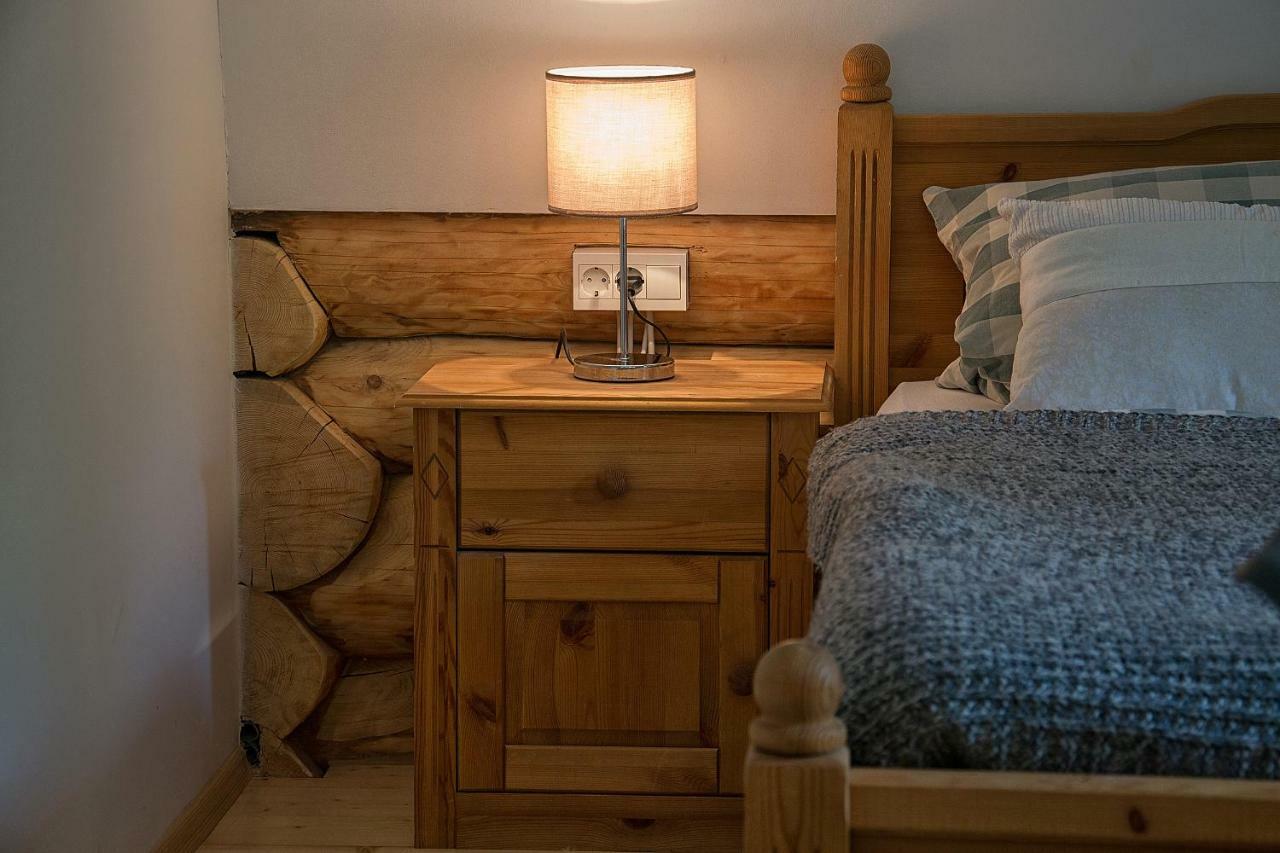 דרז'ניק גראד Woods Lodge Plitvice Lakes מראה חיצוני תמונה