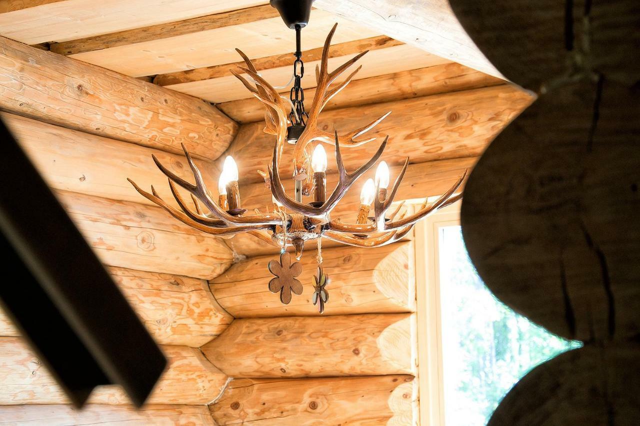 דרז'ניק גראד Woods Lodge Plitvice Lakes מראה חיצוני תמונה